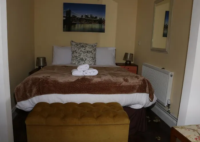 فندق مبيت وإفطار Rockfield House 2*