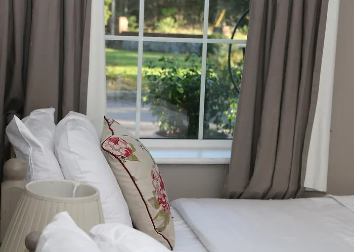 فندق مبيت وإفطار Rockfield House 2*