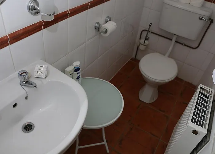 Bed & Breakfast Rockfield House