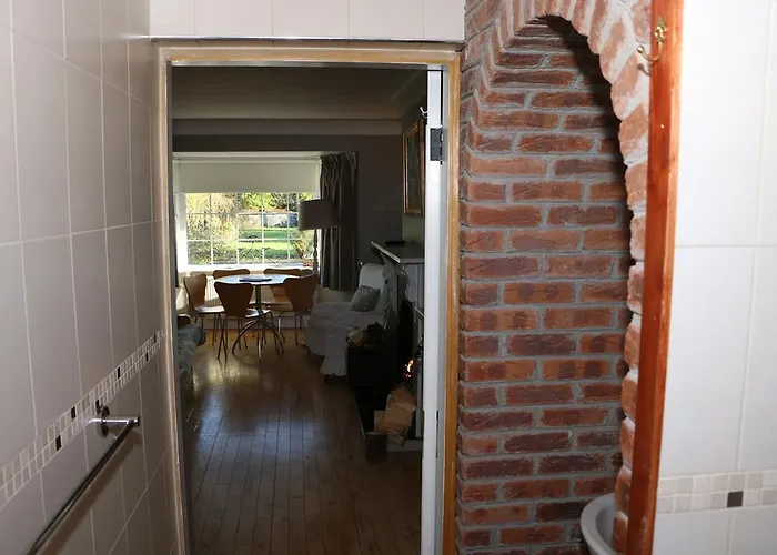 Rockfield House לינה וארוחת בוקר