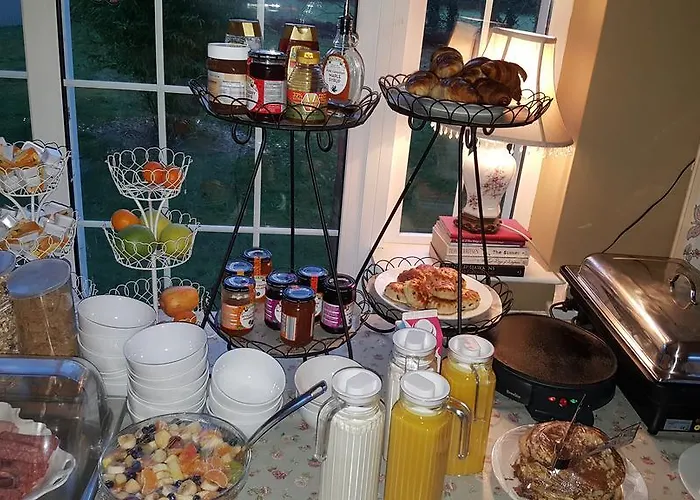 Bed & Breakfast Rockfield House