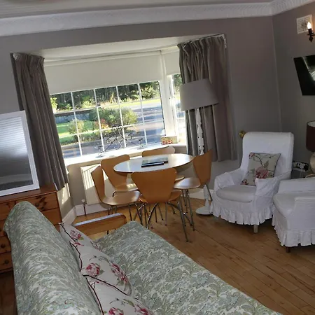 B&B Rockfield House
